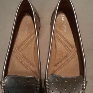 Ladies Naturalizer gold loafers